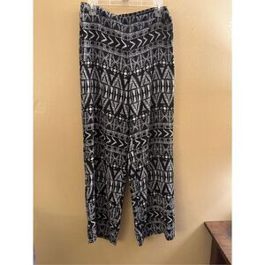 New B-Design Women’s Palazzo Light Weight Pants Size Medium